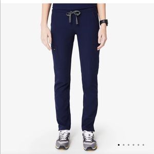 figs yola skinny scrub pant